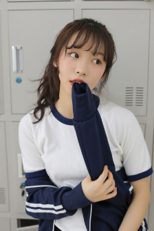 很黄很黄的摸下面视频